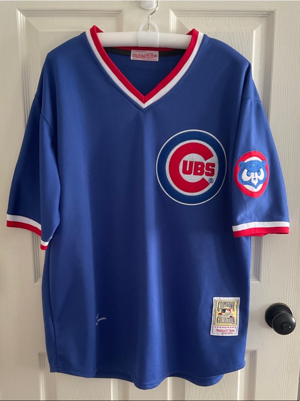 Mitchell & Ness Blue Red White Chicago Cubs V-Neck Jersey